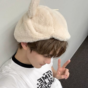 Kim Gyuvin gallery image