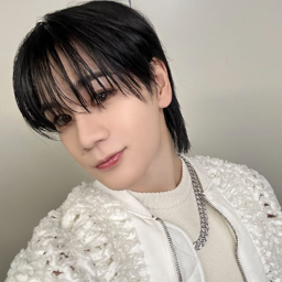 Mamehara Issei gallery image