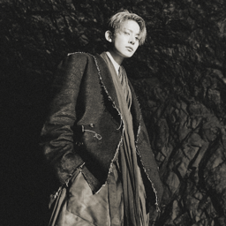 Heeseung gallery image