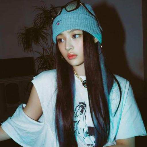 Minji gallery image