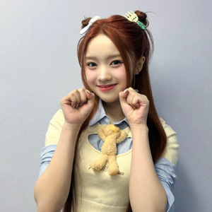 Elisia gallery image