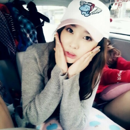 Woohee gallery image