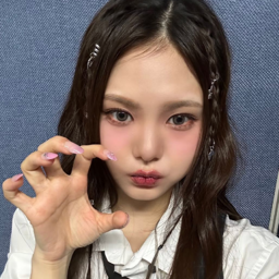 LingLing gallery image