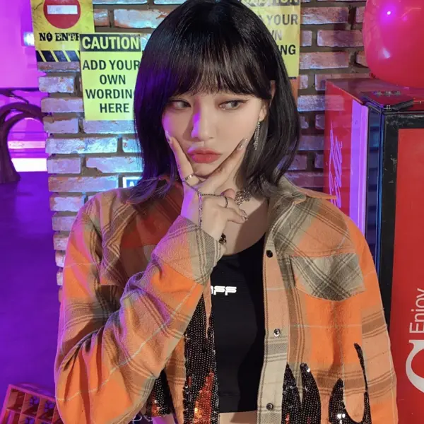 Moon Sua gallery image