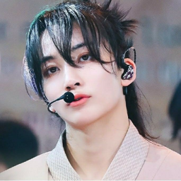 Jeonghan gallery image