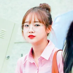 Yoojung gallery image