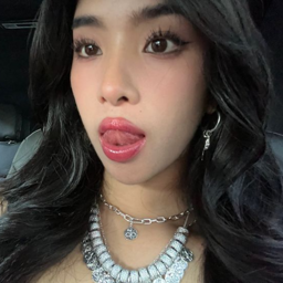 Sophia gallery image