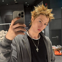 Martin gallery image