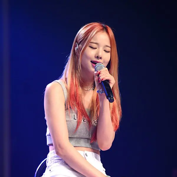 Solji gallery image