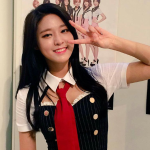 Seolhyun gallery image