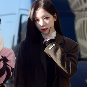 Hong Hyeju gallery image