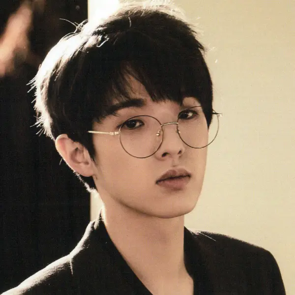 Junhyeok gallery image