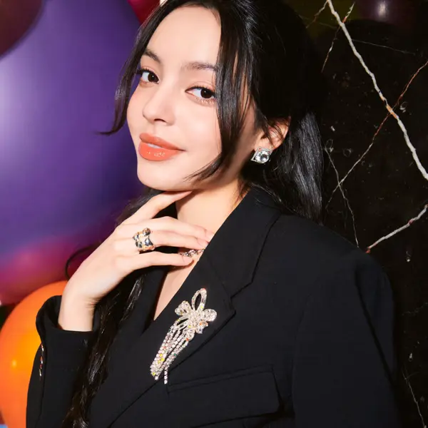 Camila gallery image