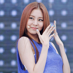 Kim Yujin gallery image