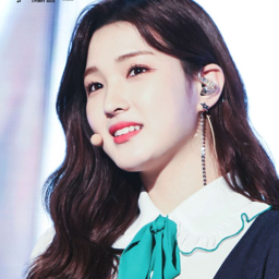 Yulhee gallery image