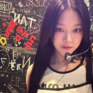 HyunJin gallery image