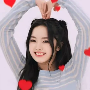 Elisia gallery image