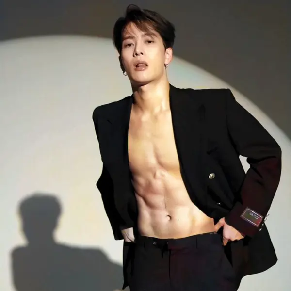 Jackson gallery image