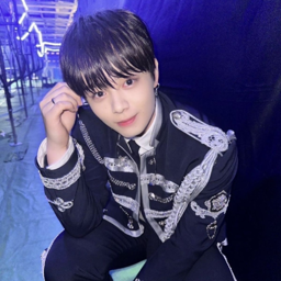 Tsurubo Shion gallery image