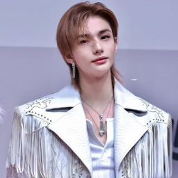 Hyunjin gallery image