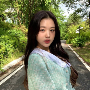 Wonyoung gallery image