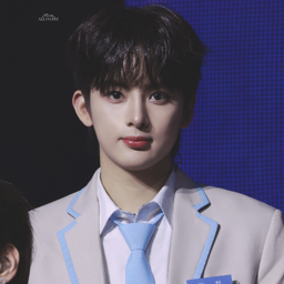 Ling Qi gallery image