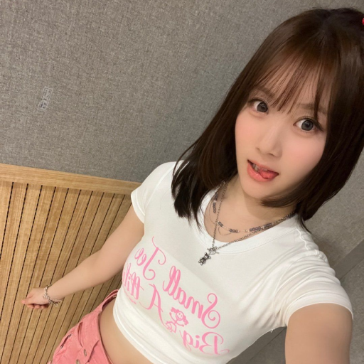 Maika gallery image