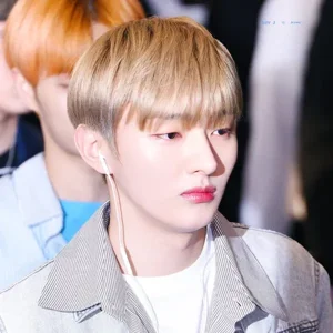 Jisung gallery image