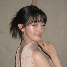 Minnie gallery image