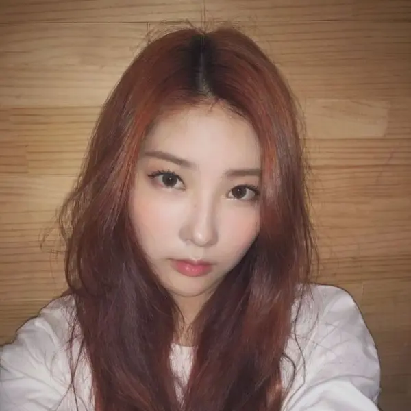 Chaein gallery image