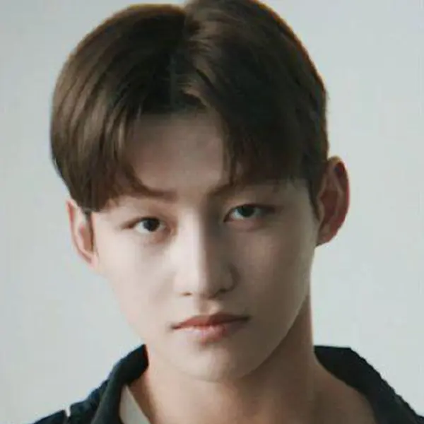 Jihoon gallery image