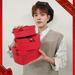 Seungmin gallery image