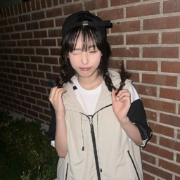 Seonyou gallery image