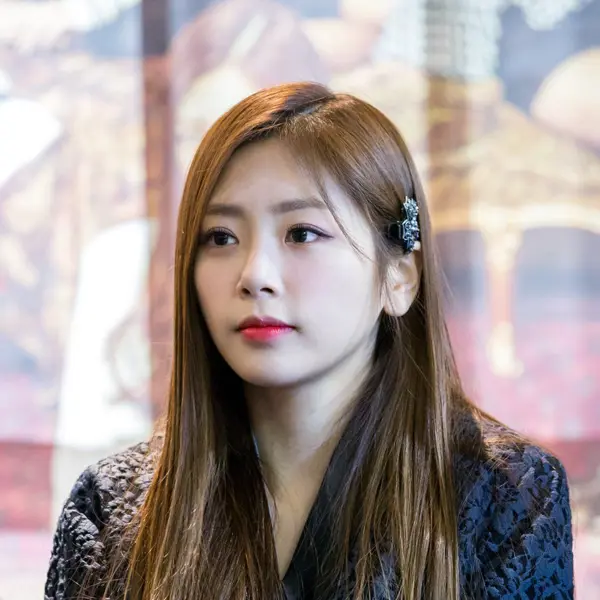 JiU gallery image