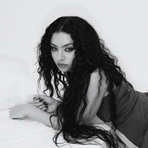 Imagen de la galería de Charli xcx