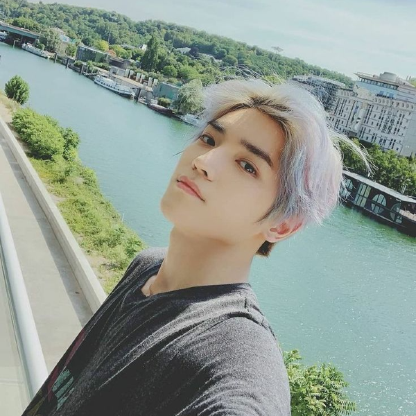 Taeyong 2