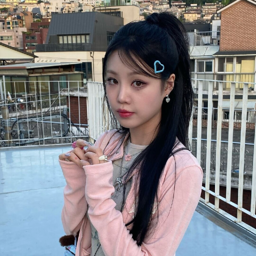 Soojin gallery image