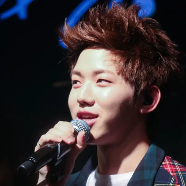 Dowoon gallery image