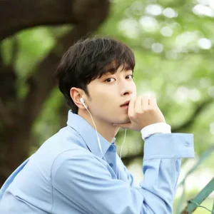 Hwang Chansung gallery image