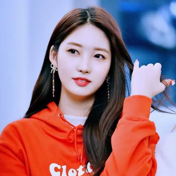 Sihyeon gallery image