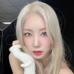 Wooah(우아) gallery image