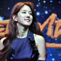 Jiwon gallery image