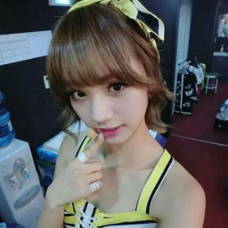 Hyeri gallery image