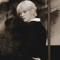 Yeosang gallery image