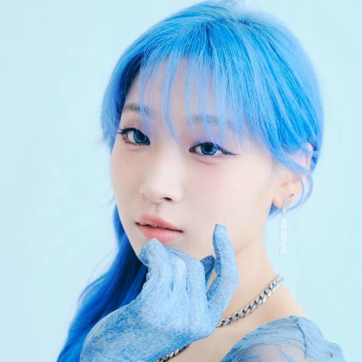 Jisoo gallery image