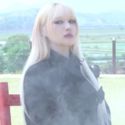 Siyeon gallery image