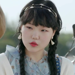 Suhyun gallery image