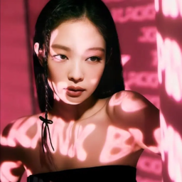 Jennie gallery image