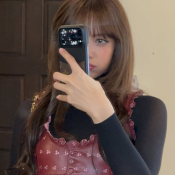 Lalisa gallery image