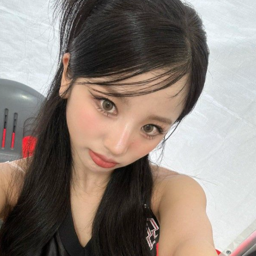 Chloe Young gallery image